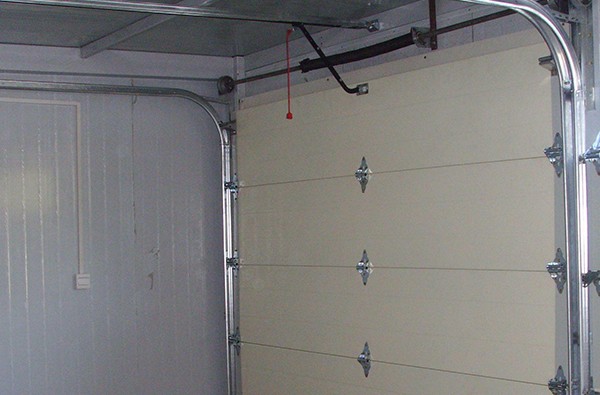 翻板車(chē)庫(kù)門(mén)